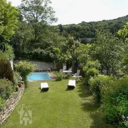 Holiday home L'oustalou